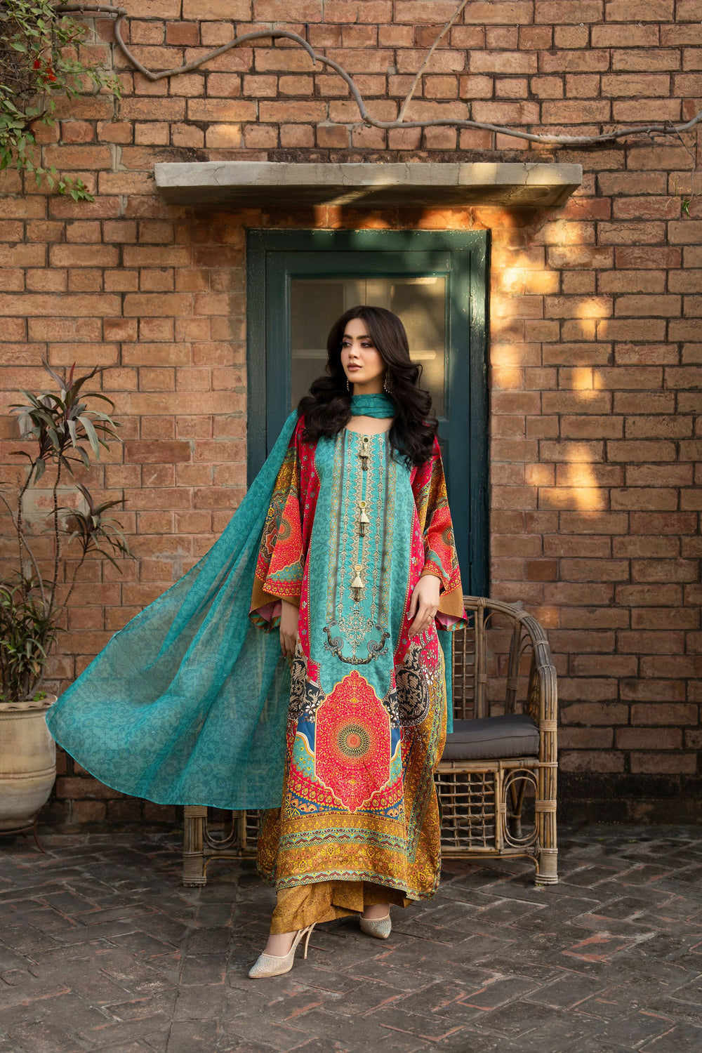 Karma Eliana - F-511 Vibrant