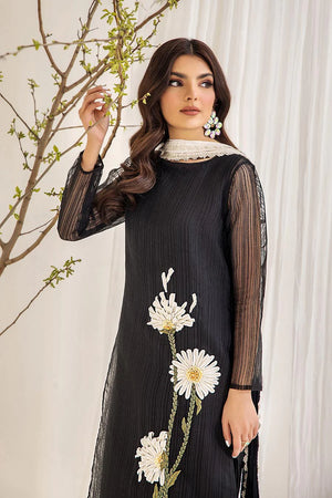 F-134 - Sherry's wardrobe