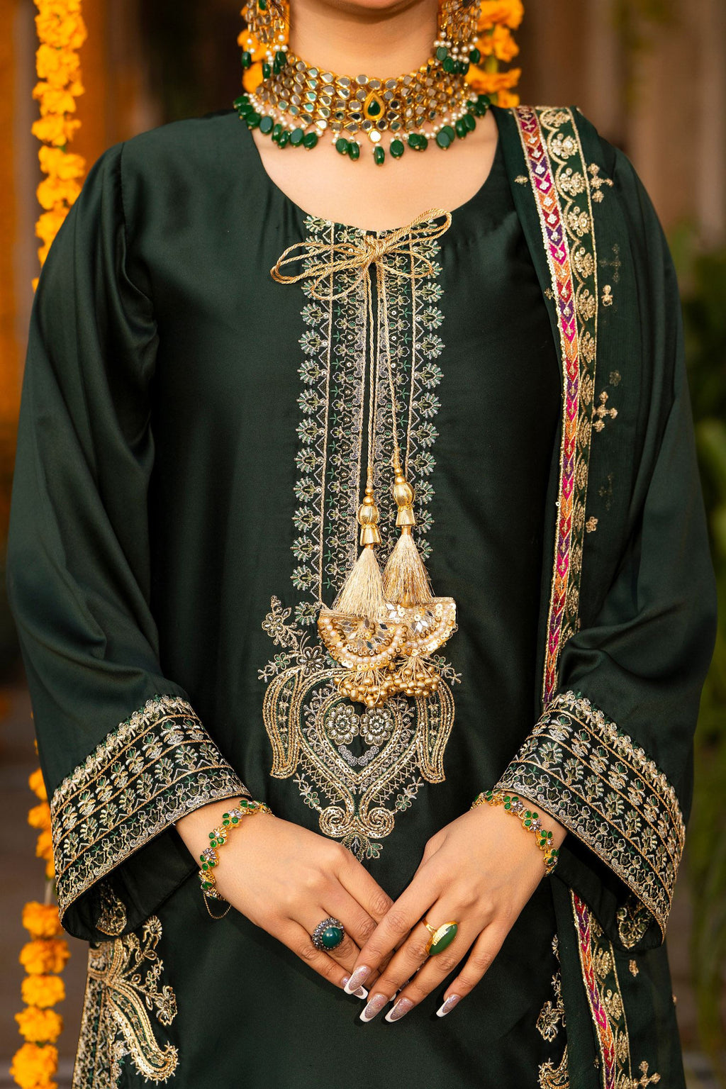 Karma Hayat - F-493 Bottle Green