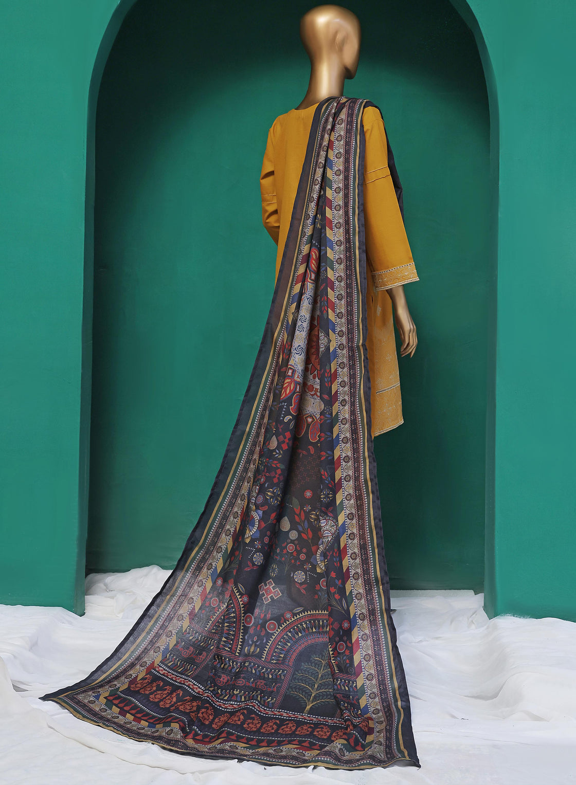 HZ - RTW Khaddar Chickankari Solids