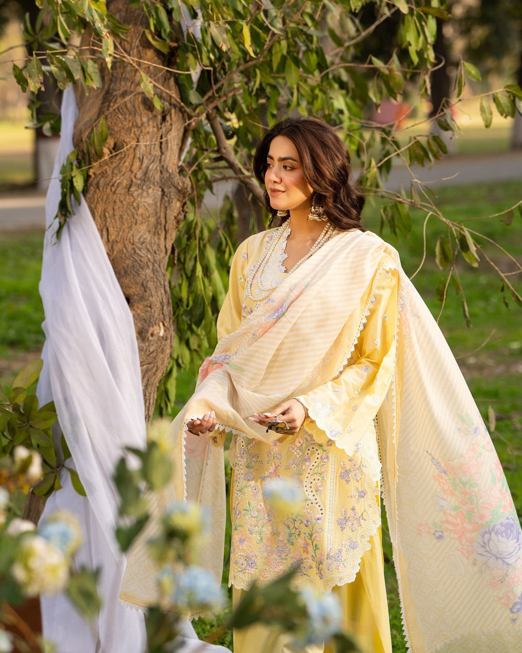 Karma Haya 1543 Bright Yellow