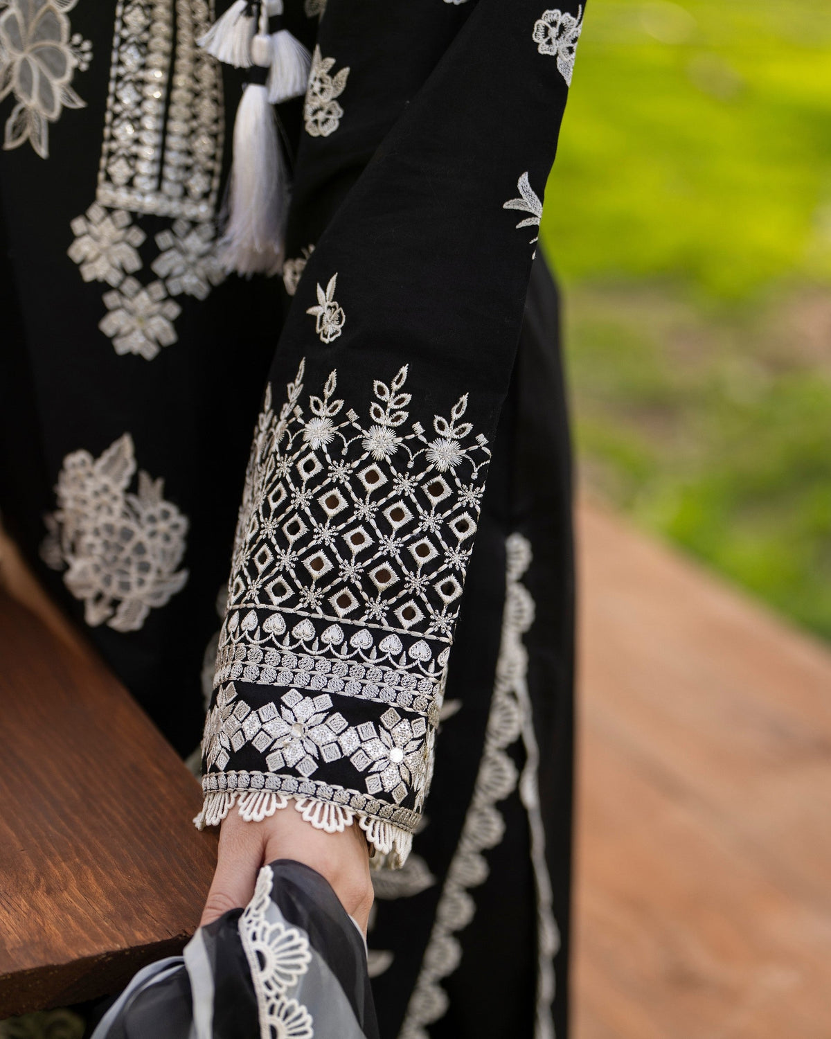 Karma Haya 1541 Black