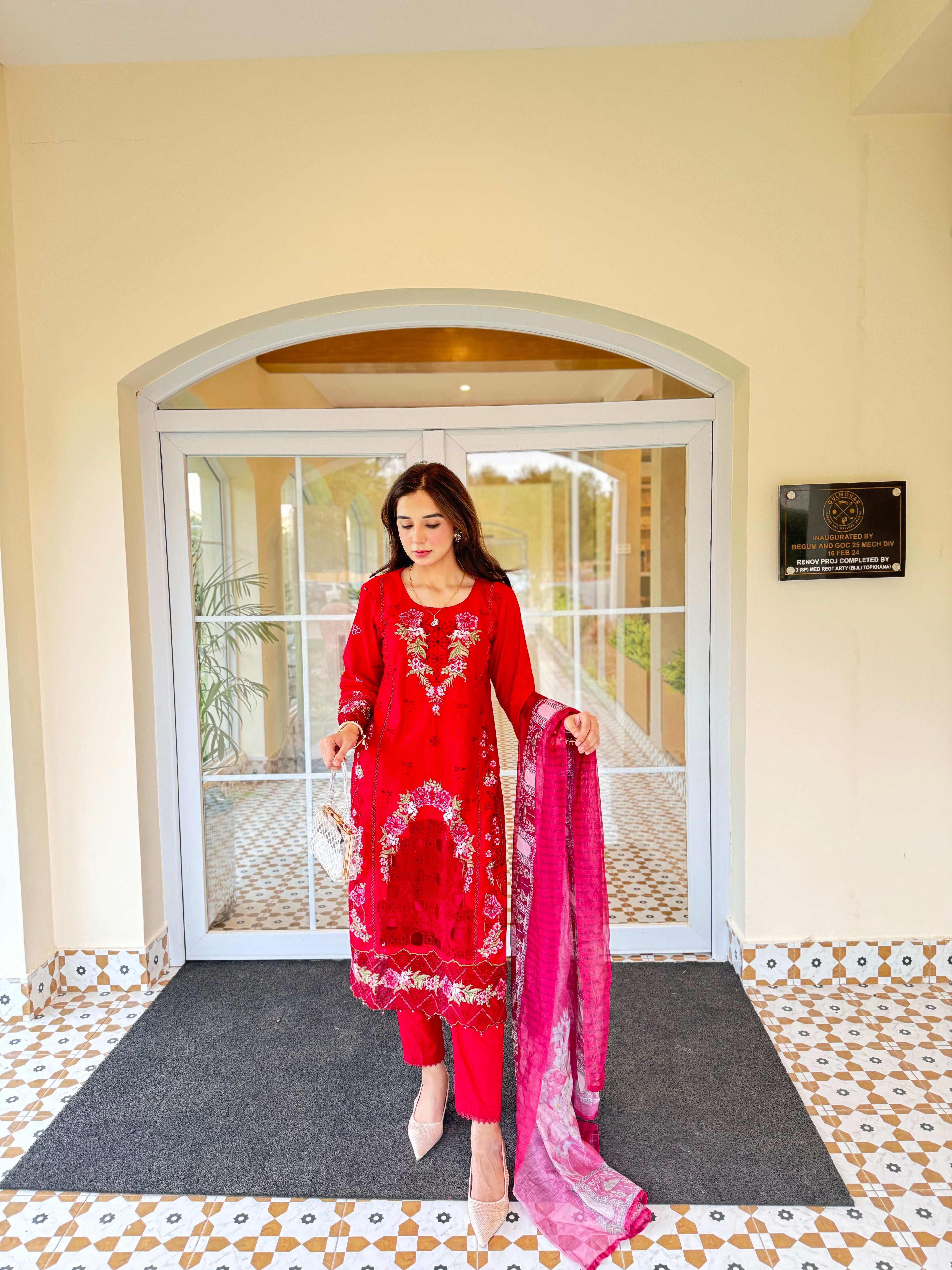 AR-3286-Shadab