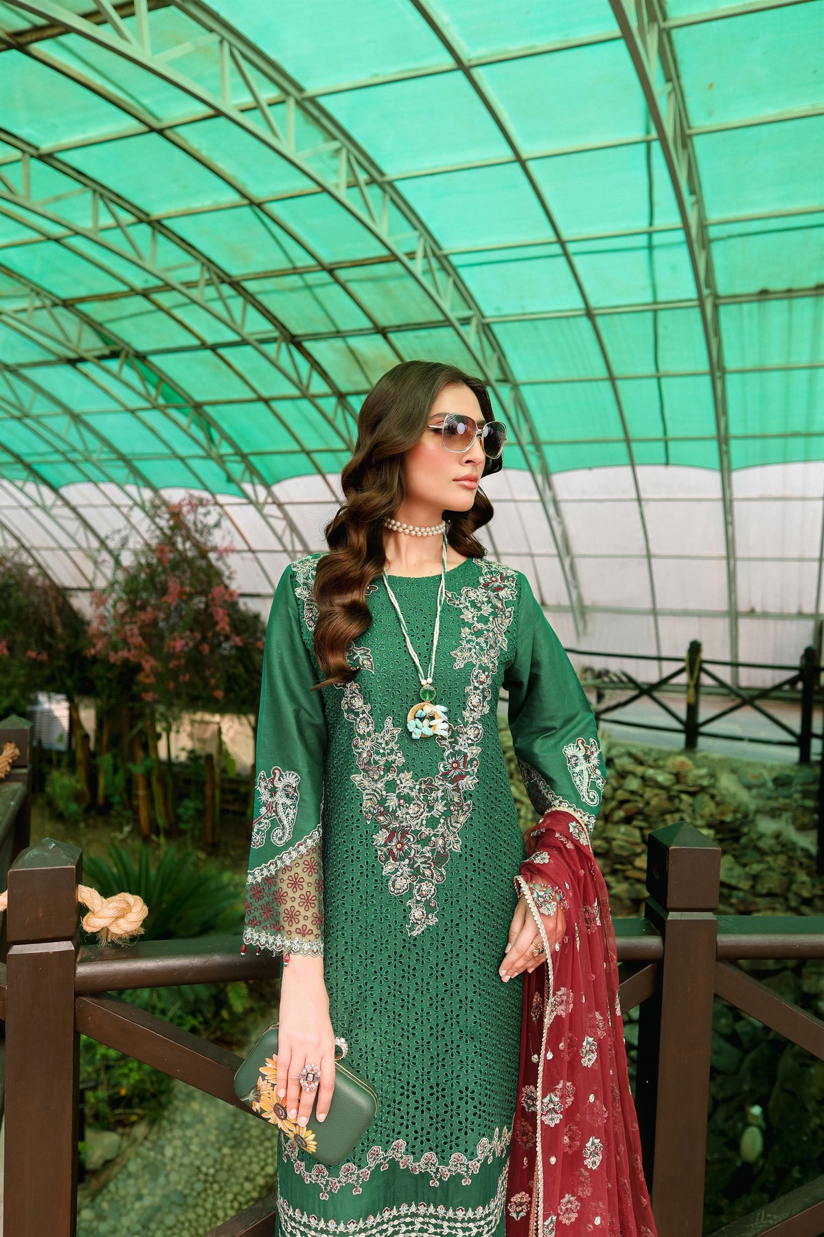 AL-809 - Sherry's wardrobe