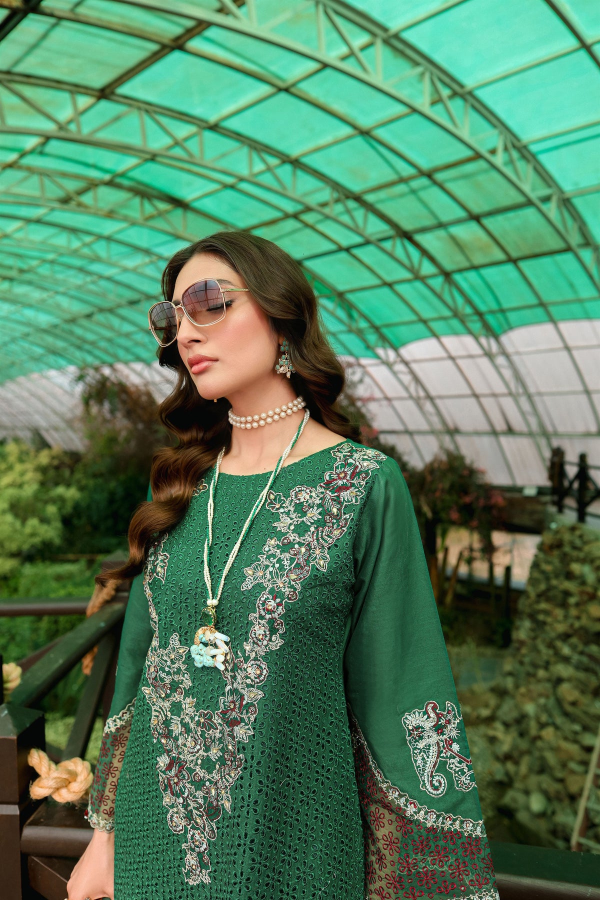 AL-809 - Sherry's wardrobe