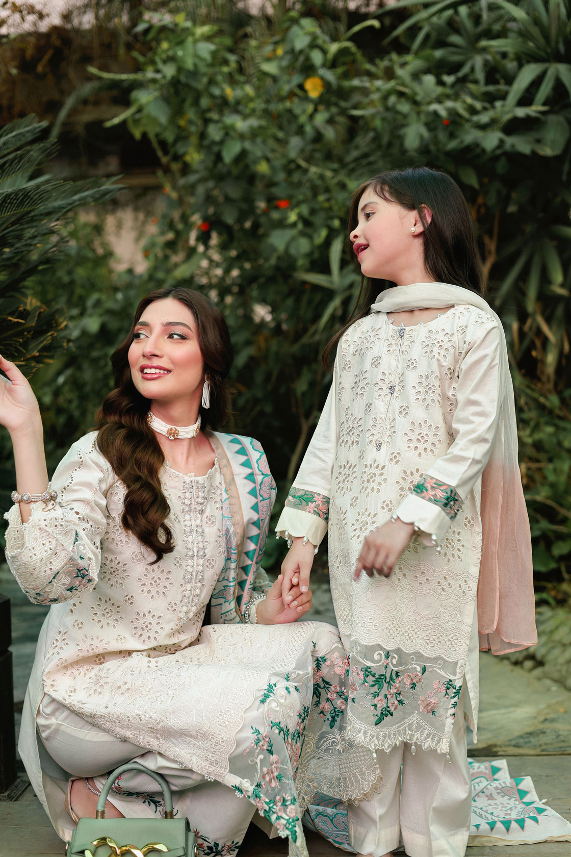 AL-806-Kids - Sherry's wardrobe