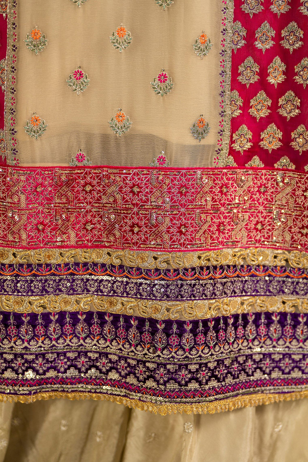 Karma Jahanara - F-501 Camel Brown