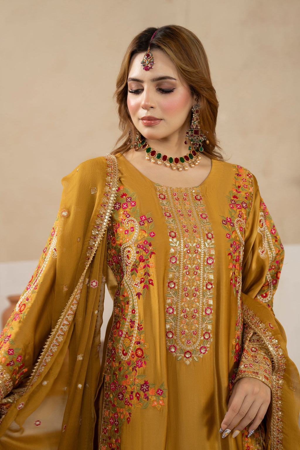 KC - F-533 - ANTIQUE MUSTARD