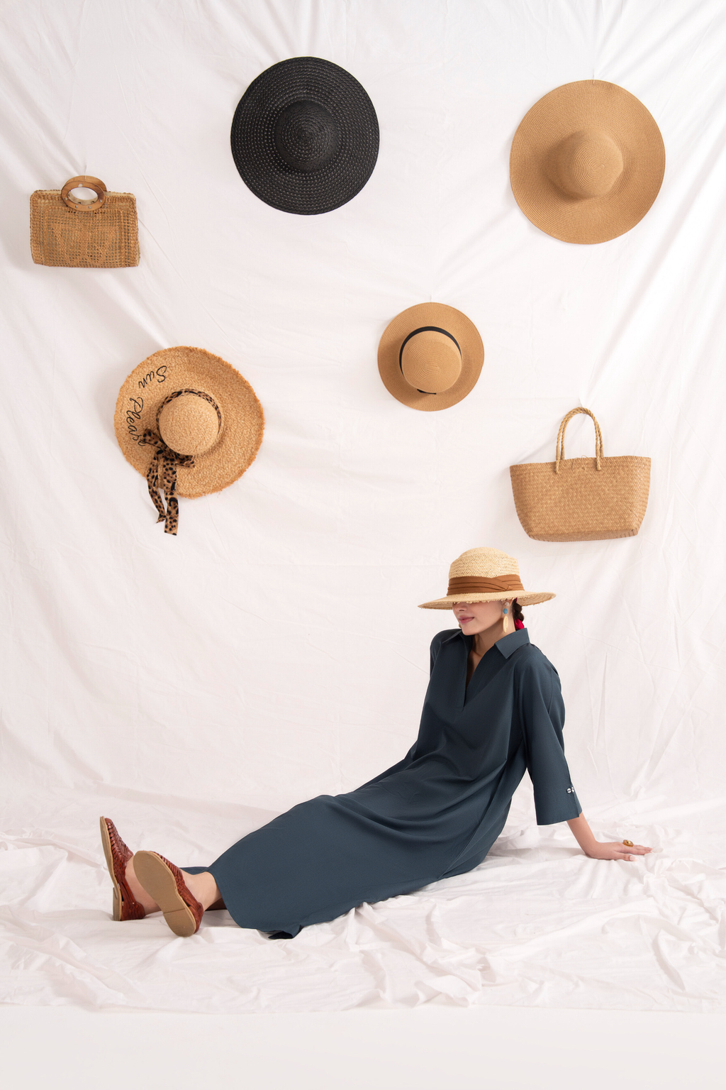 Casual Lite - Coastal Muse