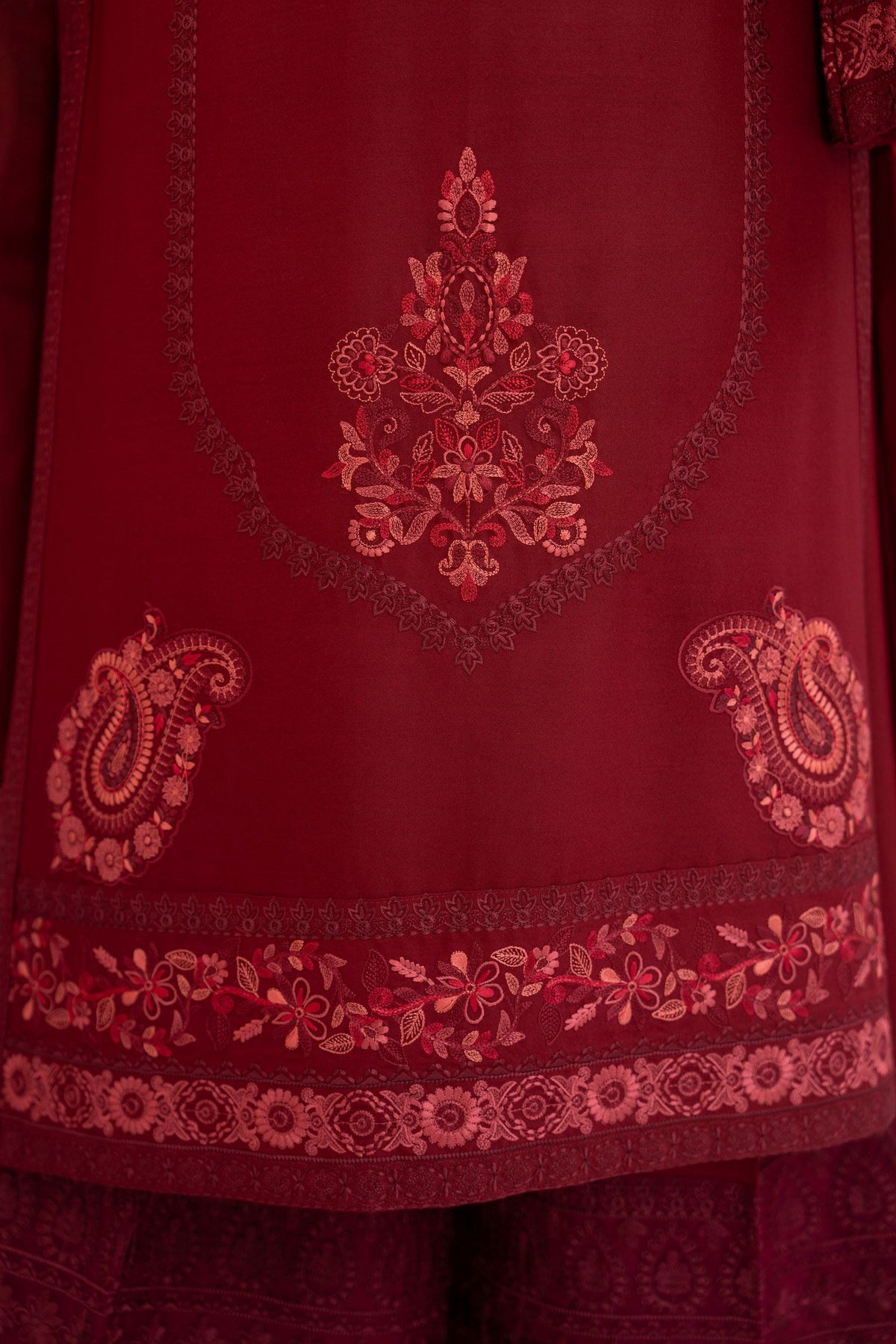 Karma Mishaal 1537 Ember Red