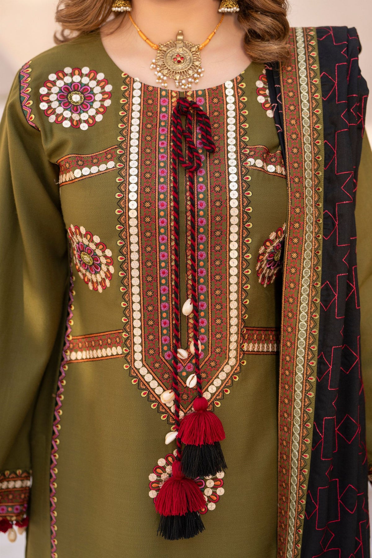 Karma Mishaal 1538 Army Green