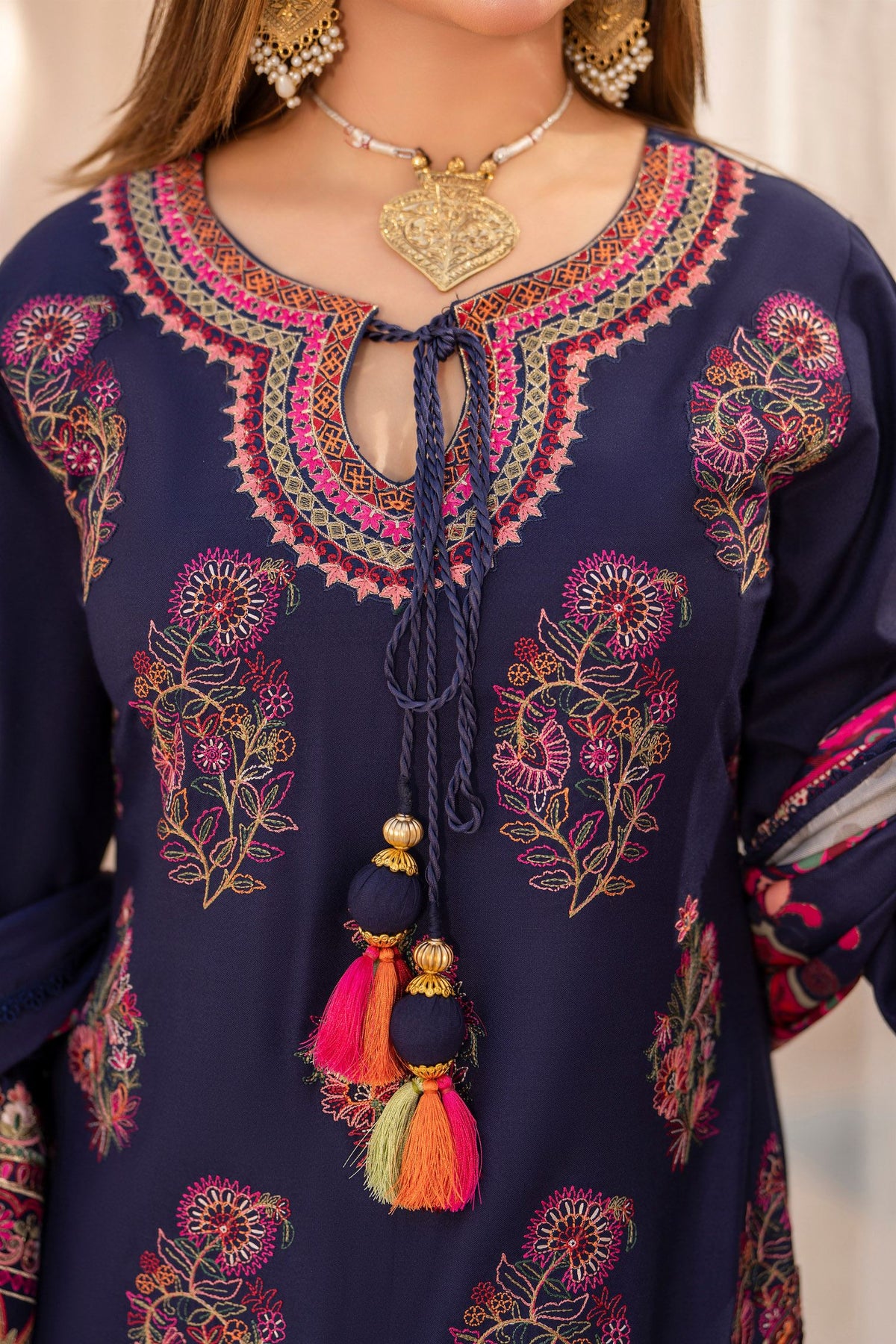 Karma Mishaal 1534 Admiral Blue