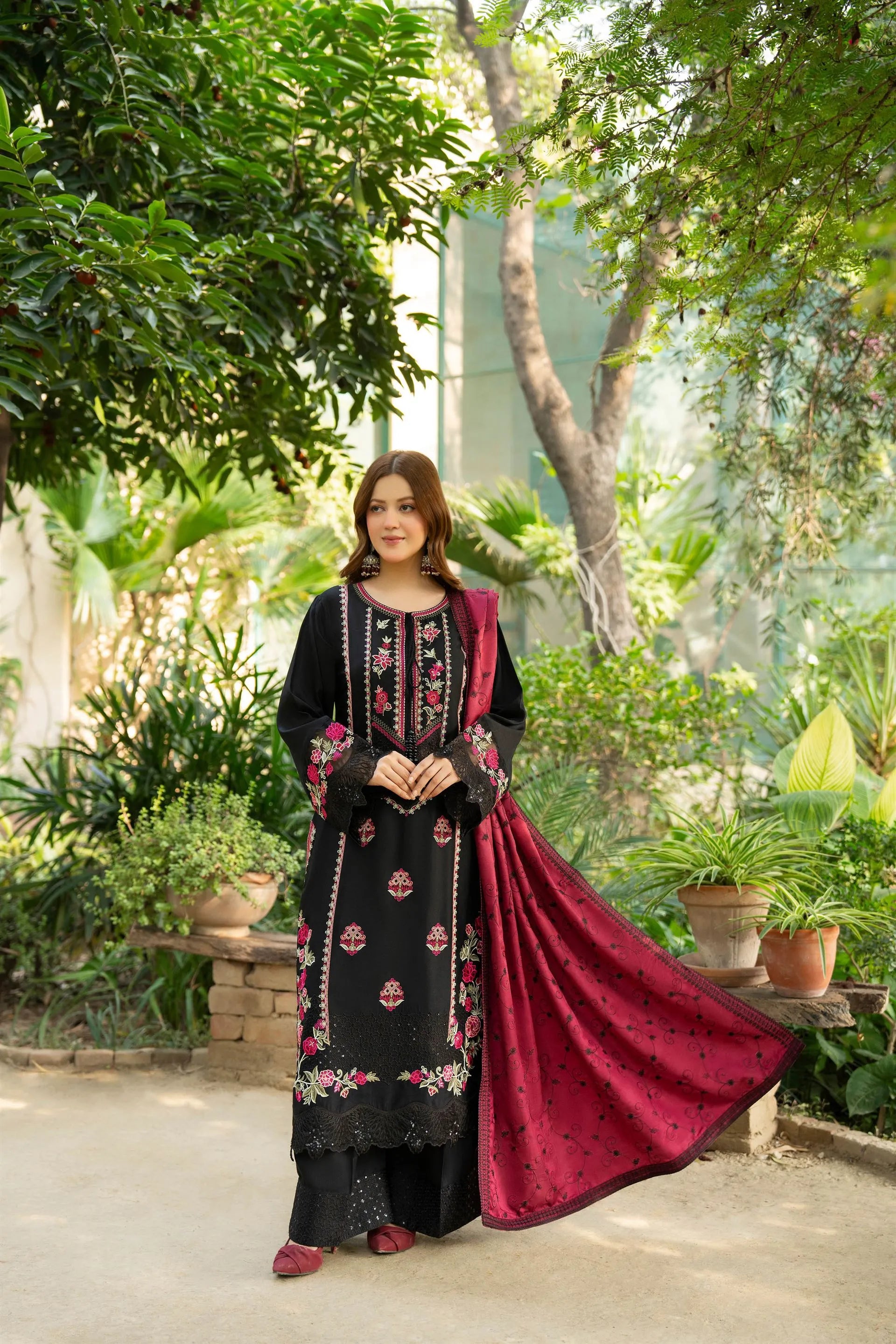 KC-1529 Black Cherry