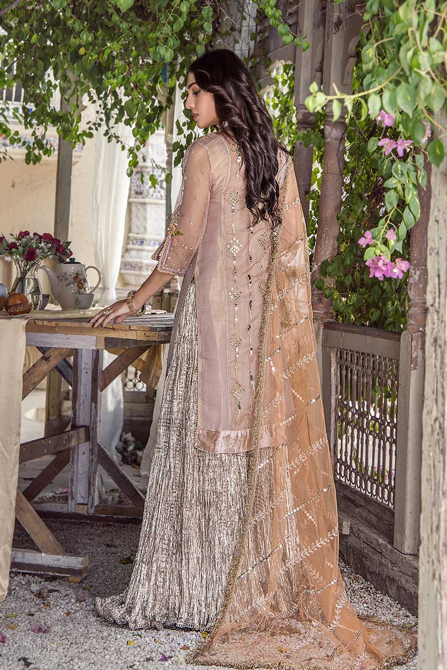 P-237 - Sherry's wardrobe