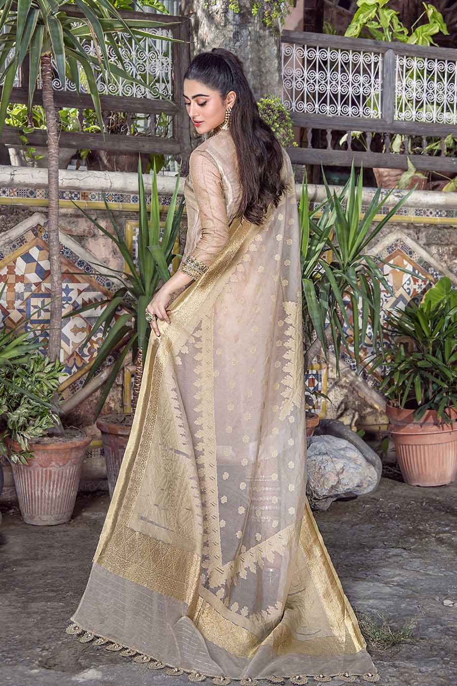 P-238 - Sherry's wardrobe