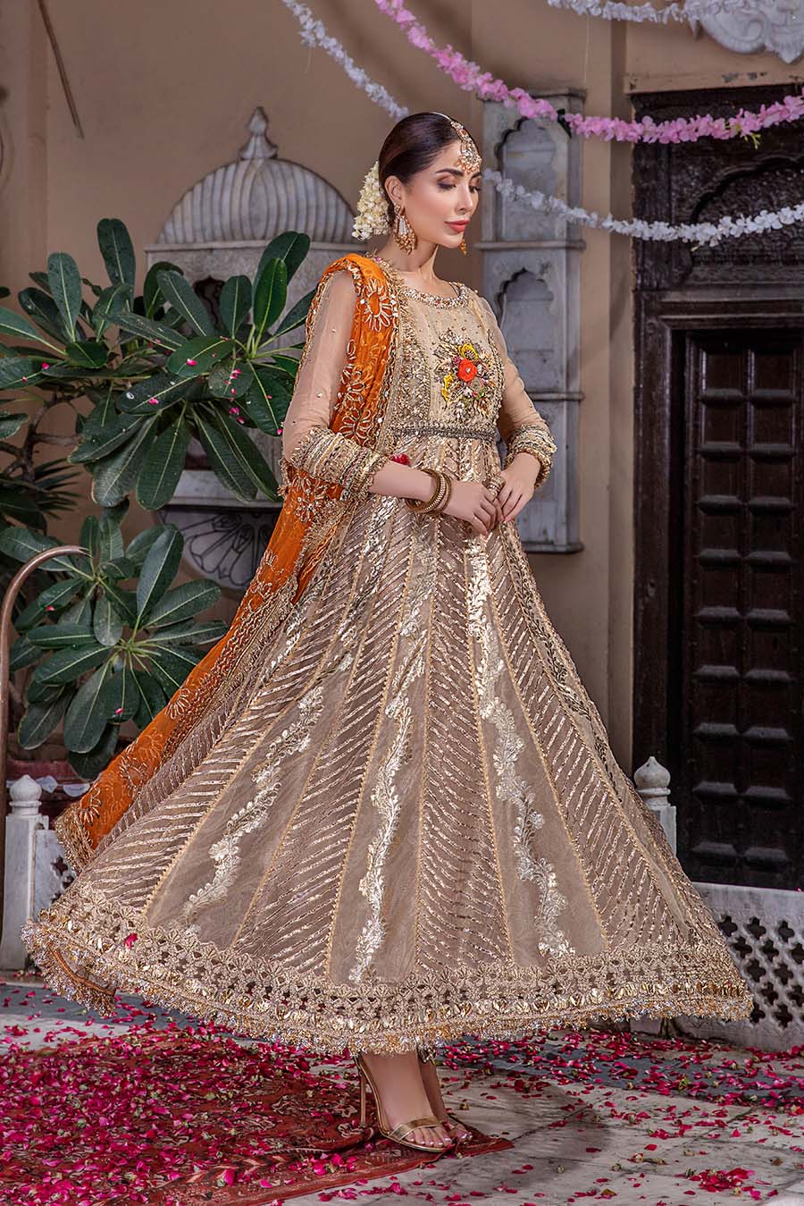 P-247 - Sherry's wardrobe