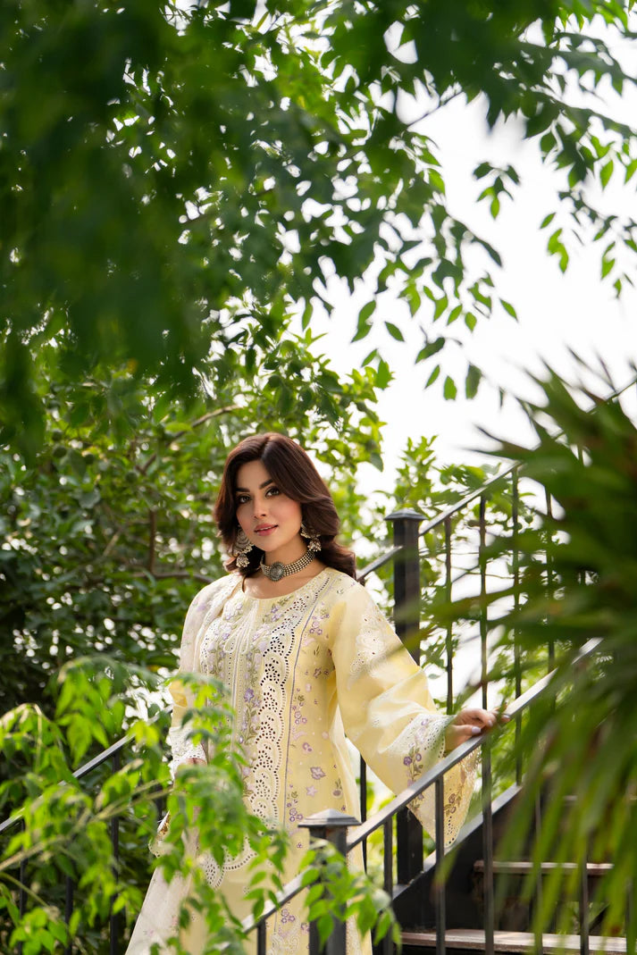 Karma Rang Ja 1486 Sun Lit Yellow