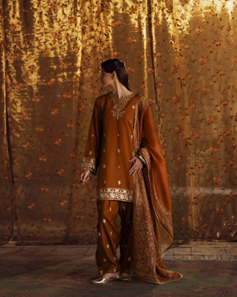 Oraila – Luxury Silk 3-Piece Suit | Sherrys