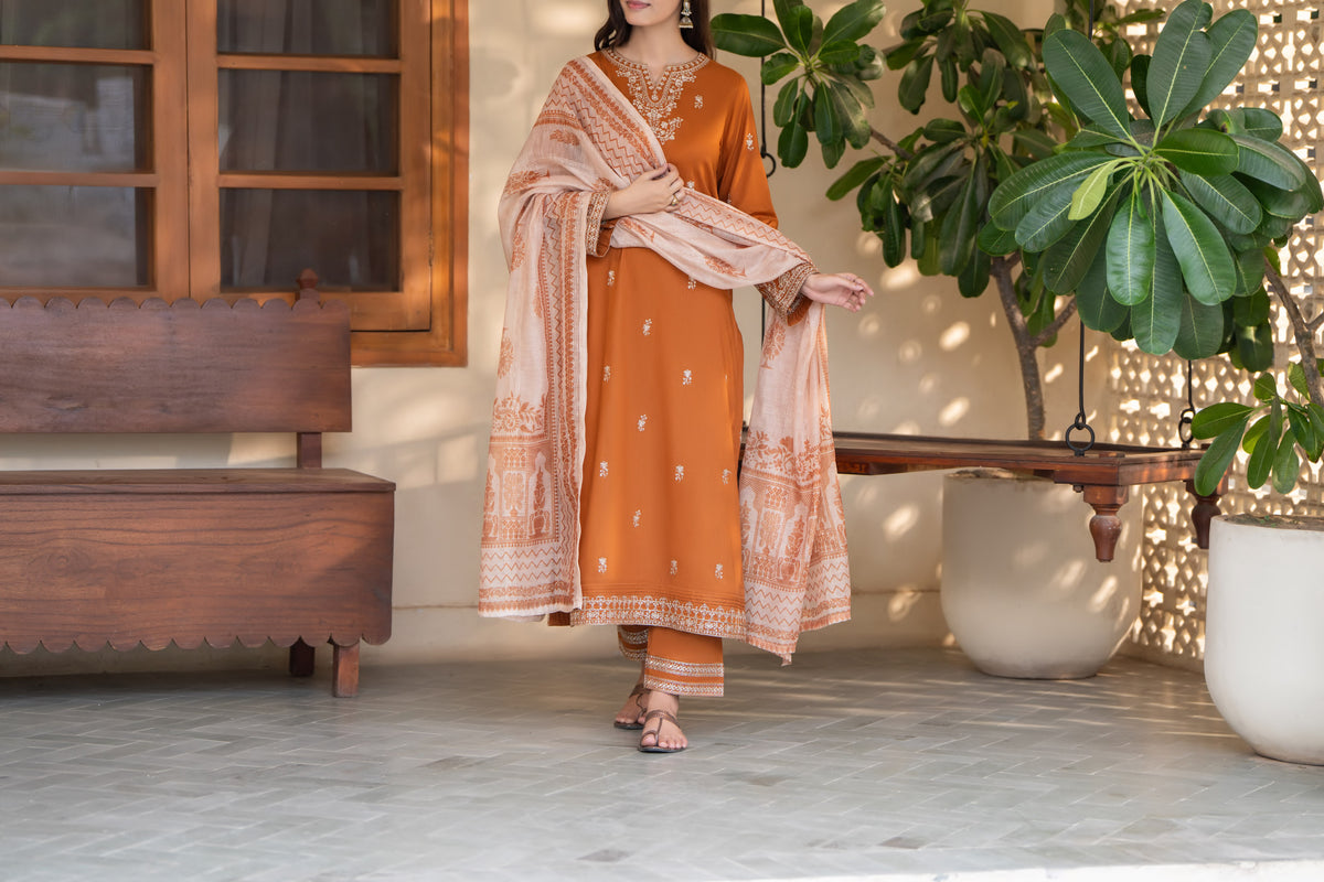 Casual lite - Amber  Grace