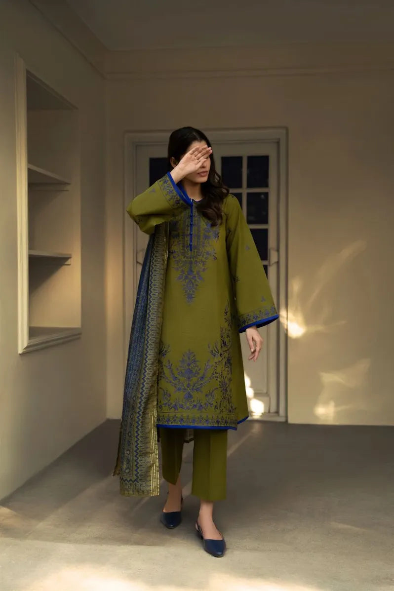 Casual Lite - Verdant Whispers