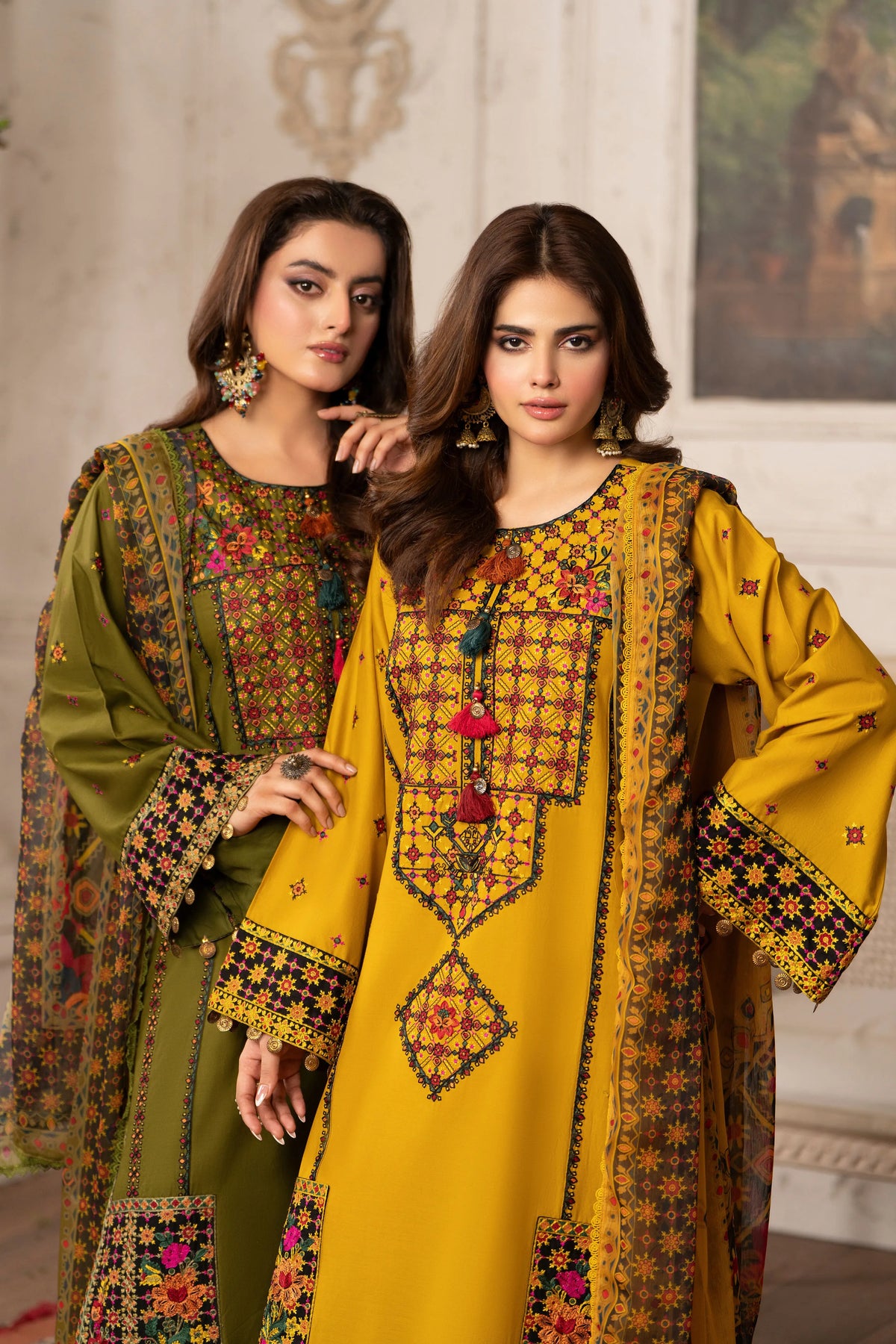 KC-1567- Saffron Folk
