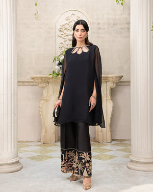 AN-38 - Sherry's wardrobe