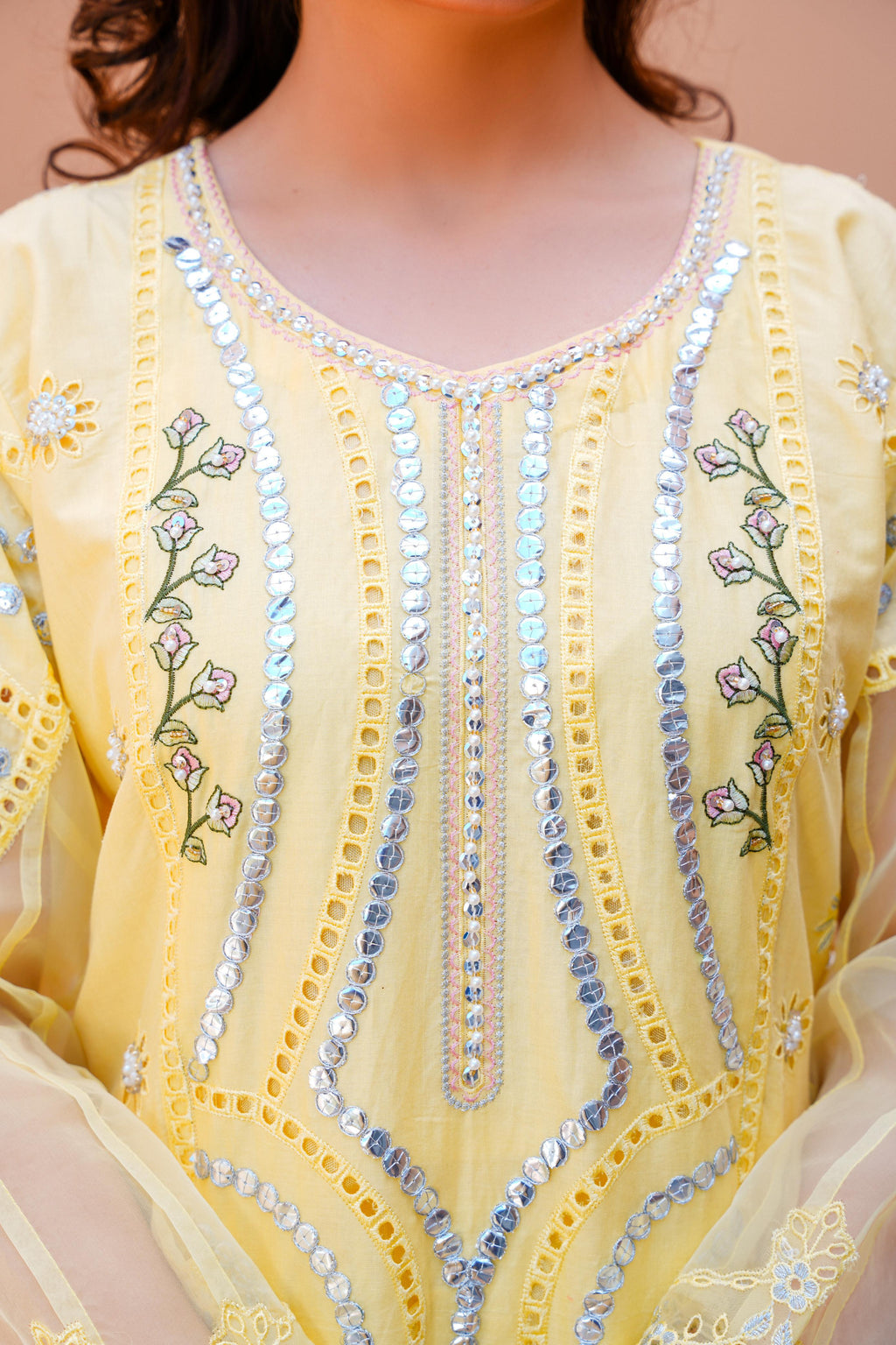 Roya - Sherry's wardrobe