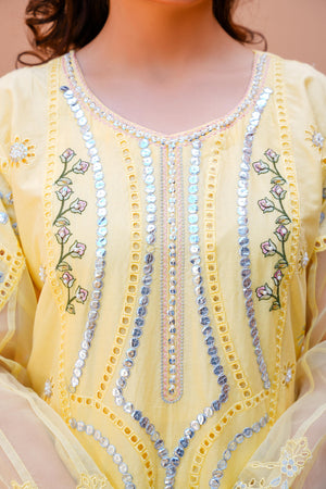 Roya - Sherry's wardrobe