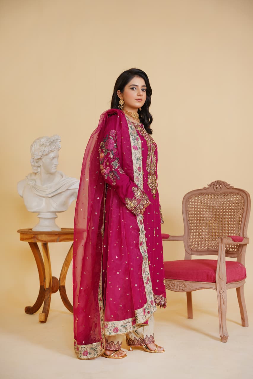RADHA - 3576