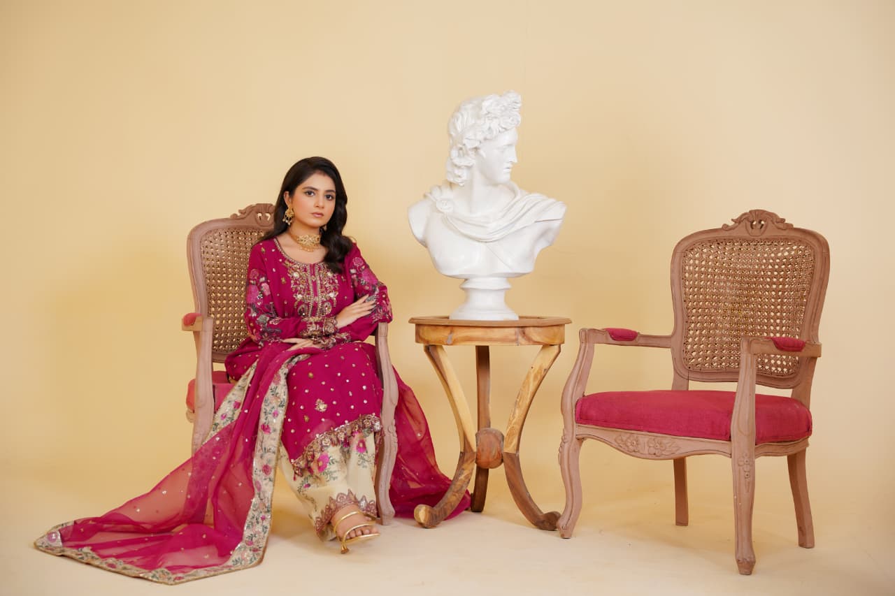 RADHA - 3576
