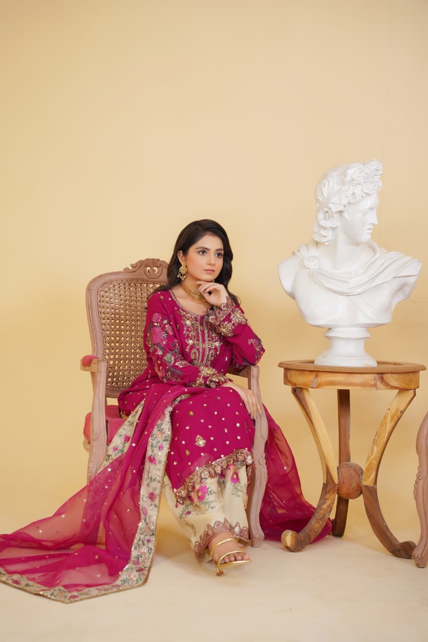 RADHA - 3576