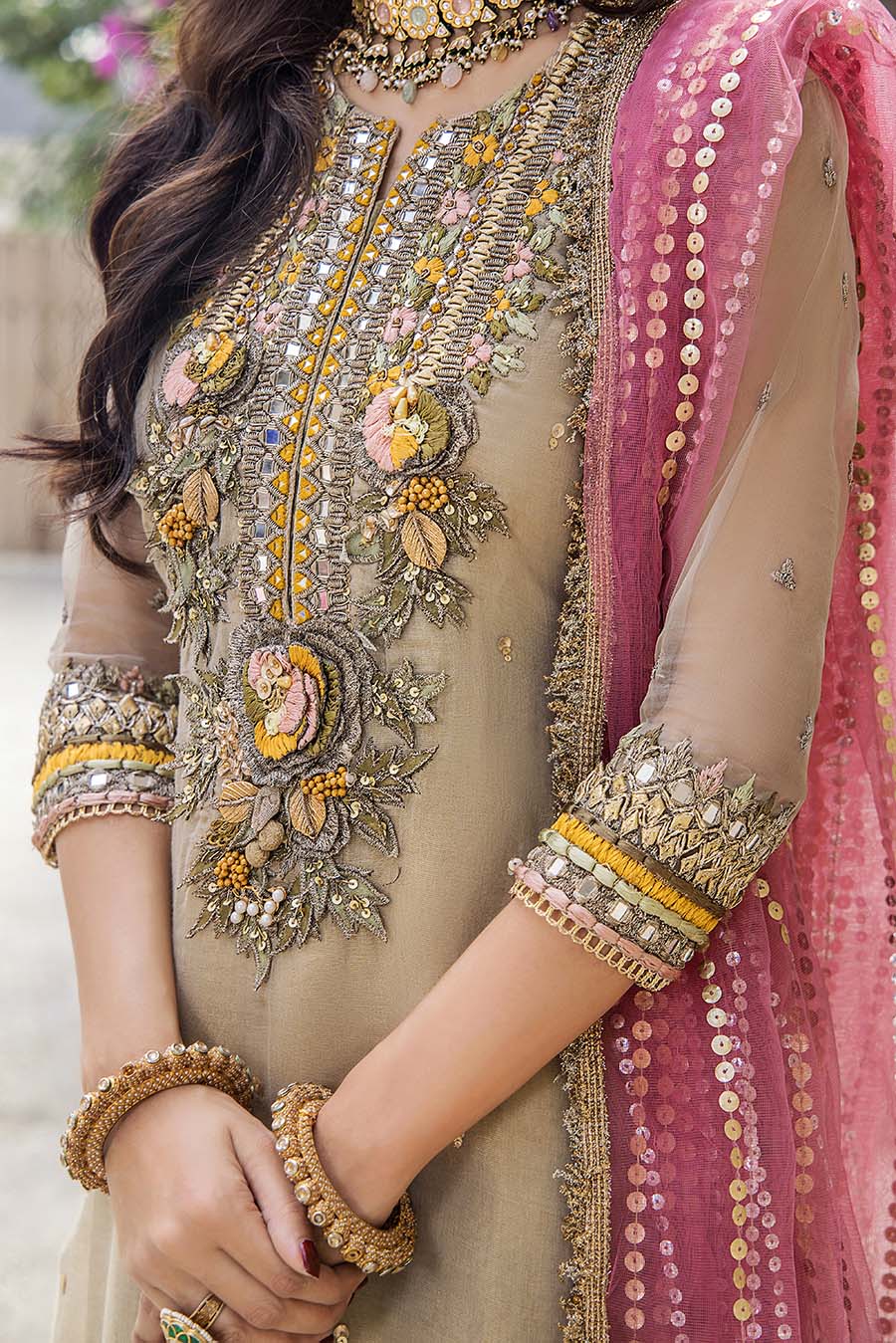 P-239 - Sherry's wardrobe