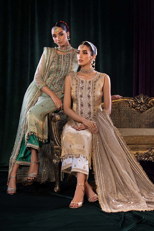 P-254 - Sherry's wardrobe