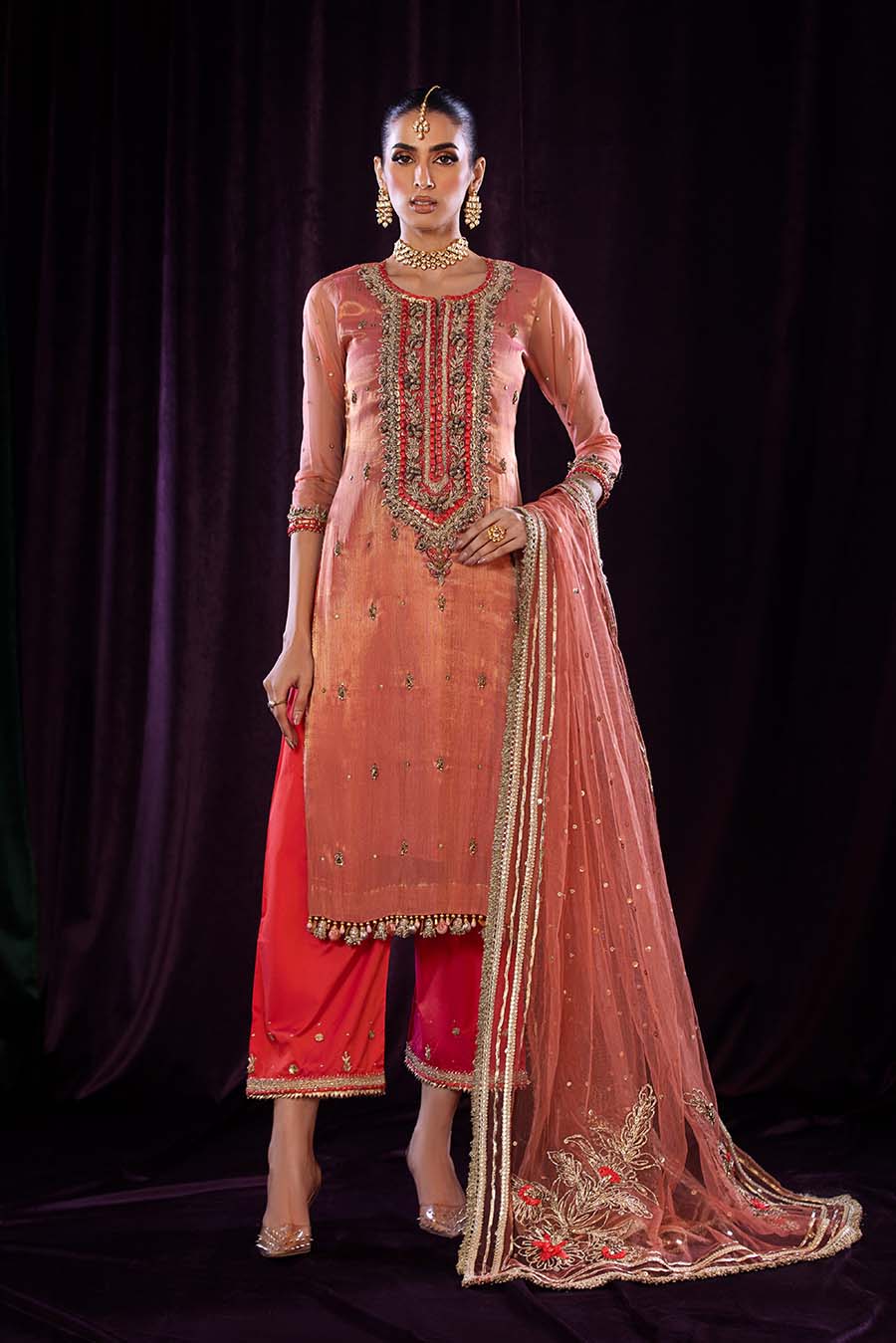 P-254 - Sherry's wardrobe