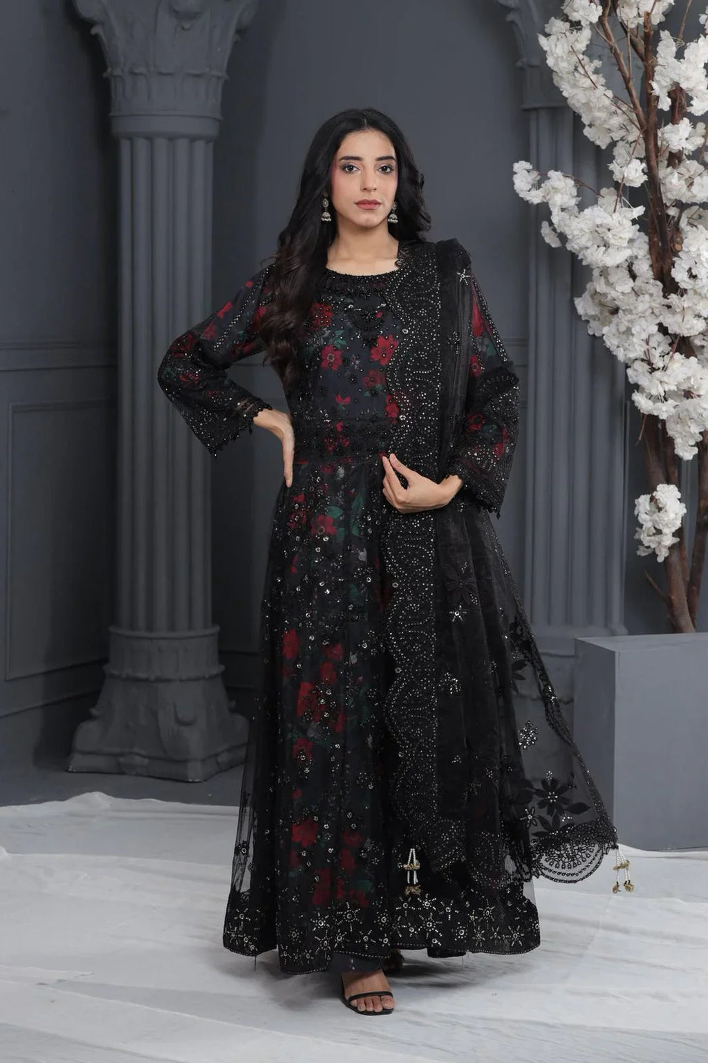 SI 3529 BLACK