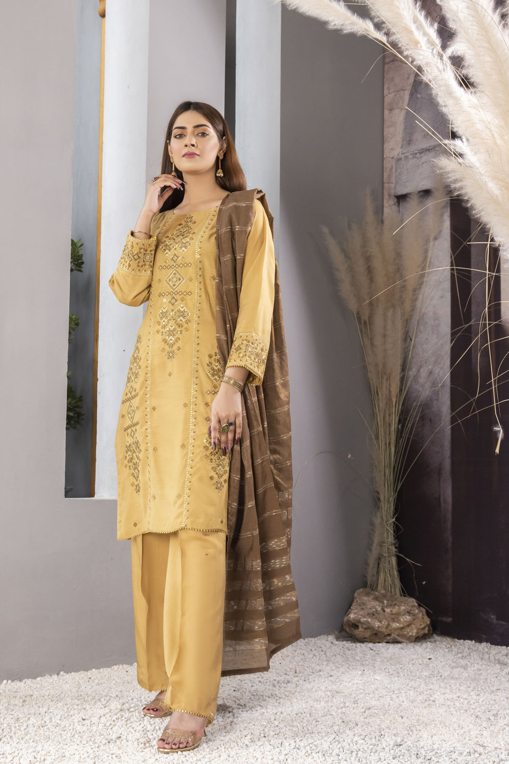 DAFFODIL - Sherry's wardrobe