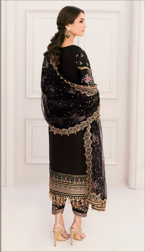 BQU-CH11-D04 - Sherry's wardrobe