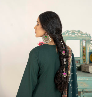 DNK-32 - Sherry's wardrobe