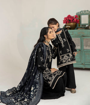 DNK-25 - Sherry's wardrobe