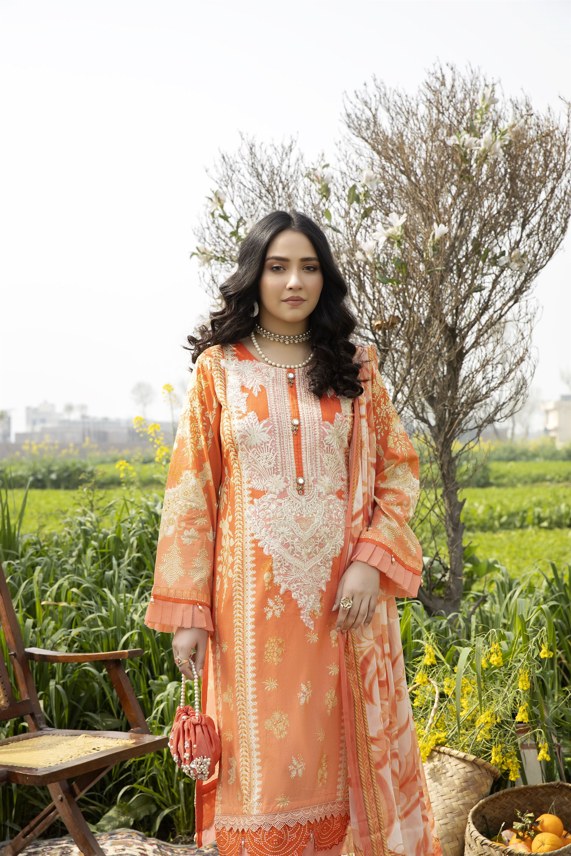 AL-511 - Sherry's wardrobe