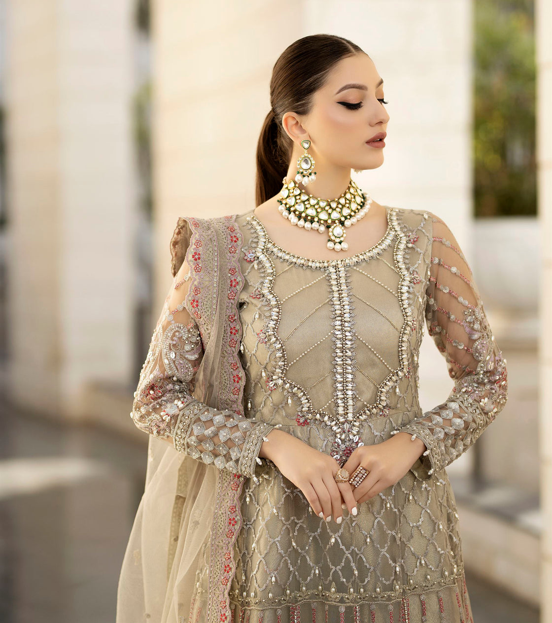 AROOSH - AR 47 - Sherry's wardrobe
