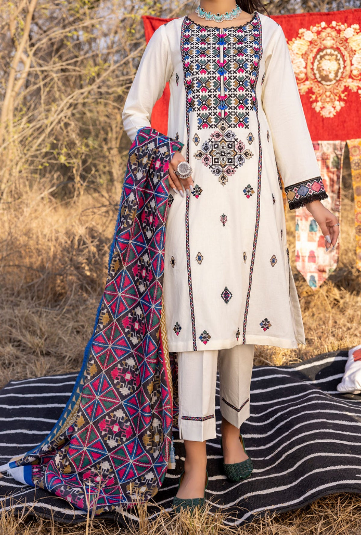 BAHAAR - Sherry's wardrobe