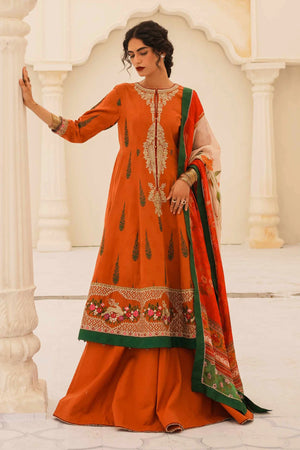 D23-7A - Sherry's wardrobe