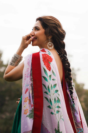 D23-7B - Sherry's wardrobe