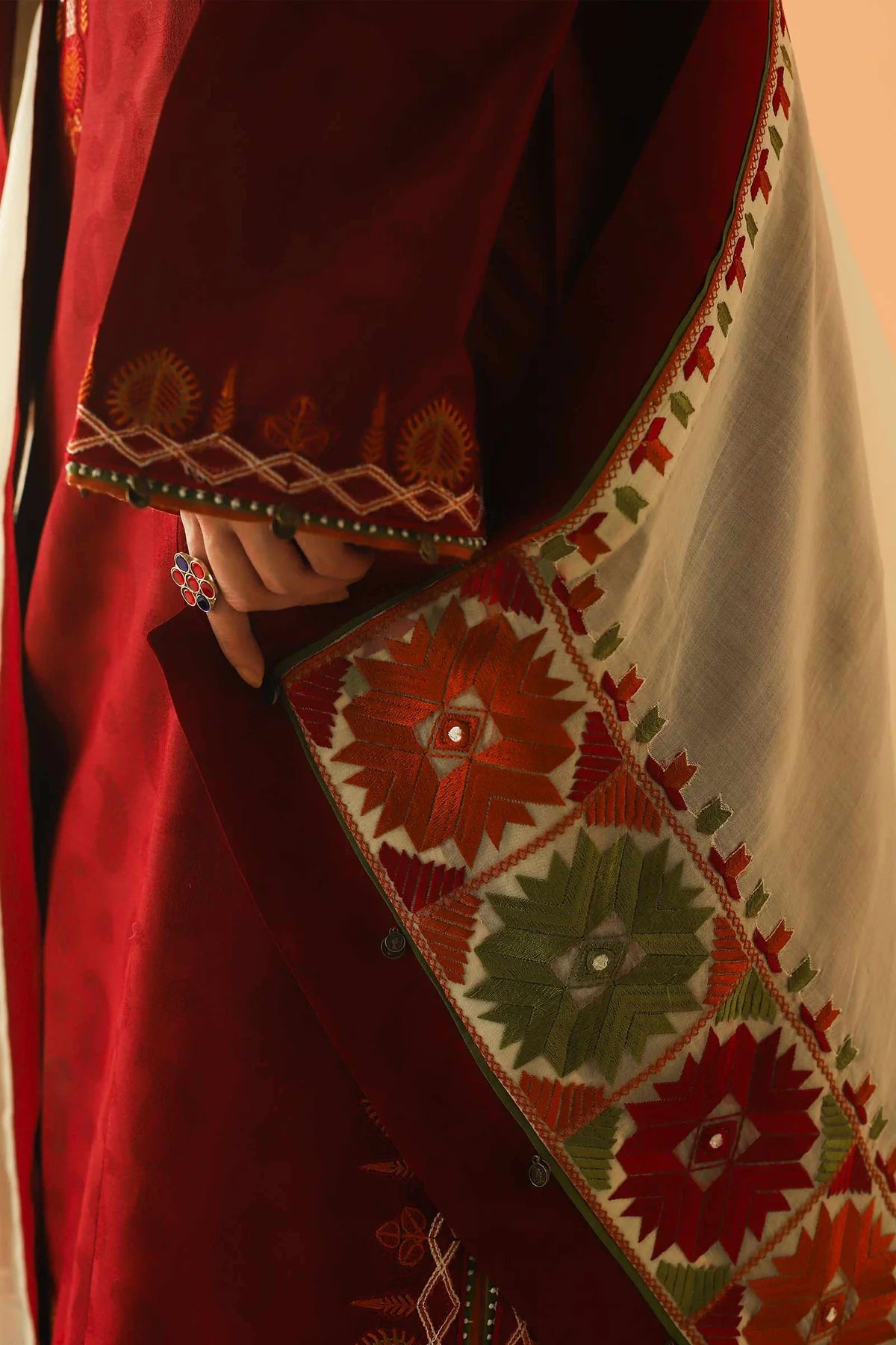 D23-8A - Sherry's wardrobe