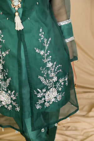 AN-20 - Sherry's wardrobe