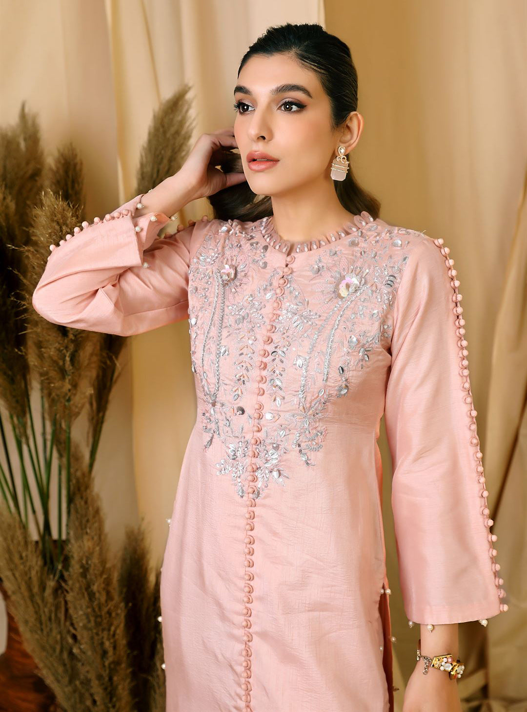 AN-11 - Sherry's wardrobe