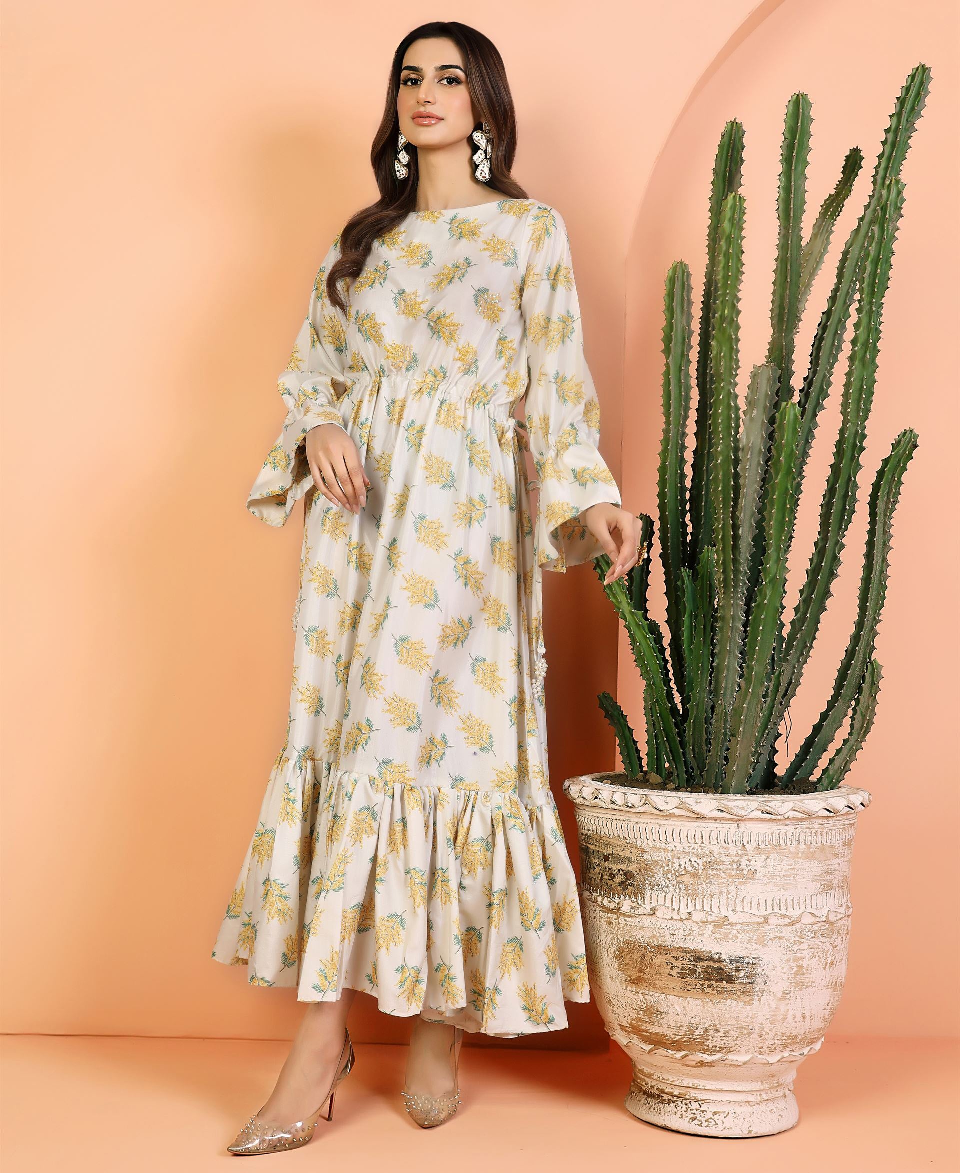 AN-06 - Sherry's wardrobe