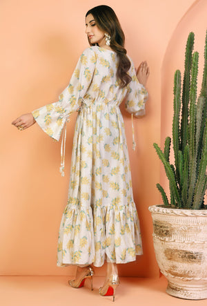 AN-06 - Sherry's wardrobe