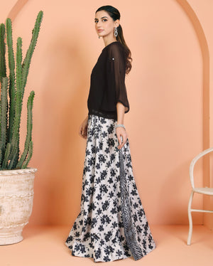 AN-09 - Sherry's wardrobe